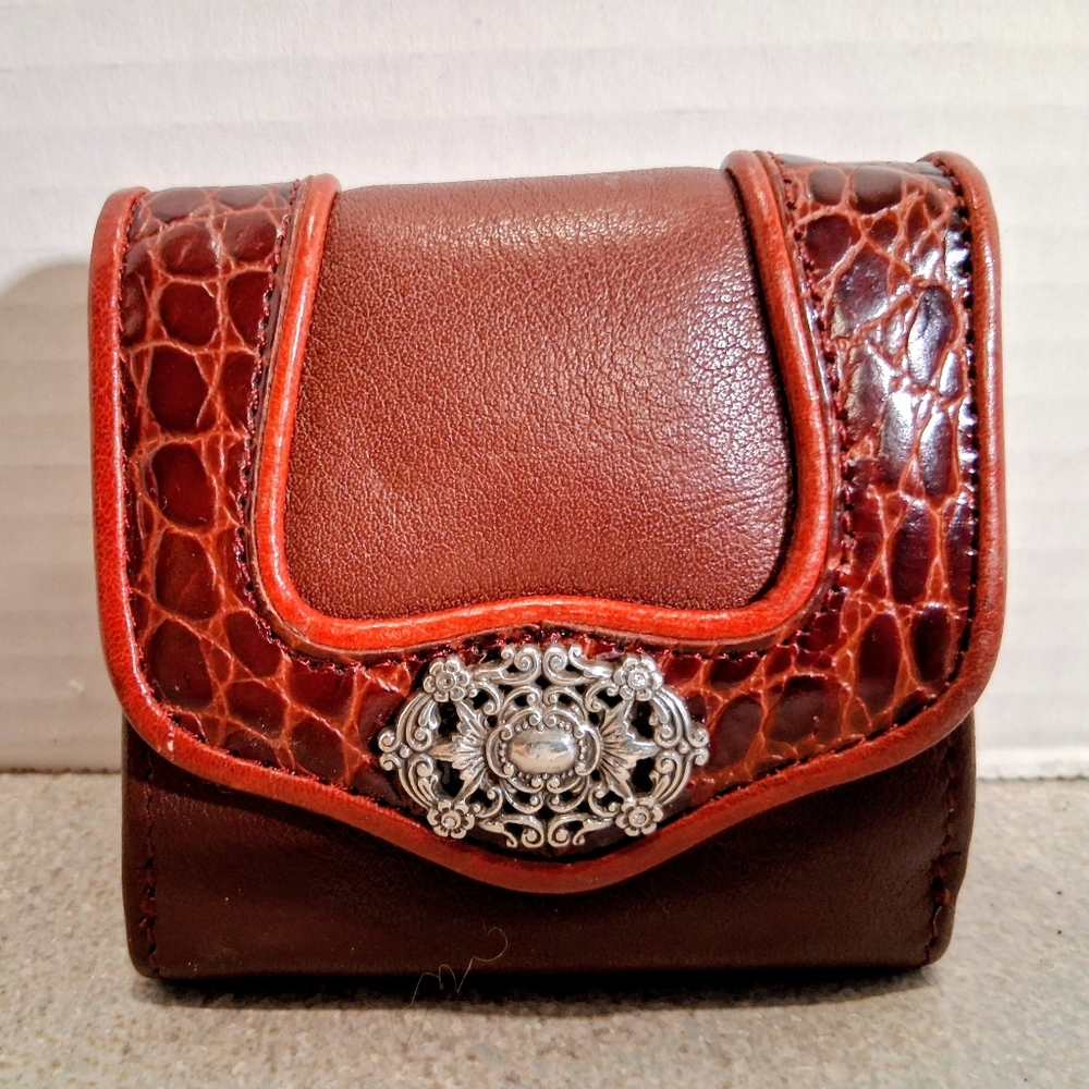 Brighton Red Leather Faux Croc Accent Billfold Style Ladies Wallet